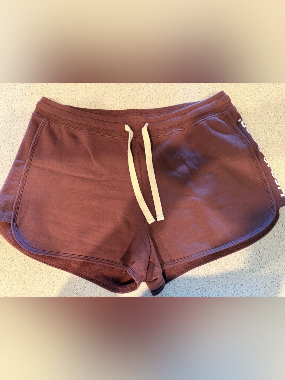 Life Is Good Drawstring Shorts, Size L